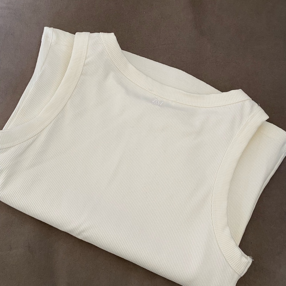 MESHKI Cream Sleeveless Top